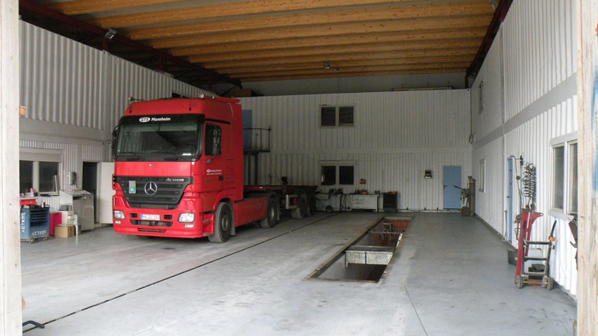 Container Hall - Mannheim City, Germany Container Hall - Mannheim City, Germany